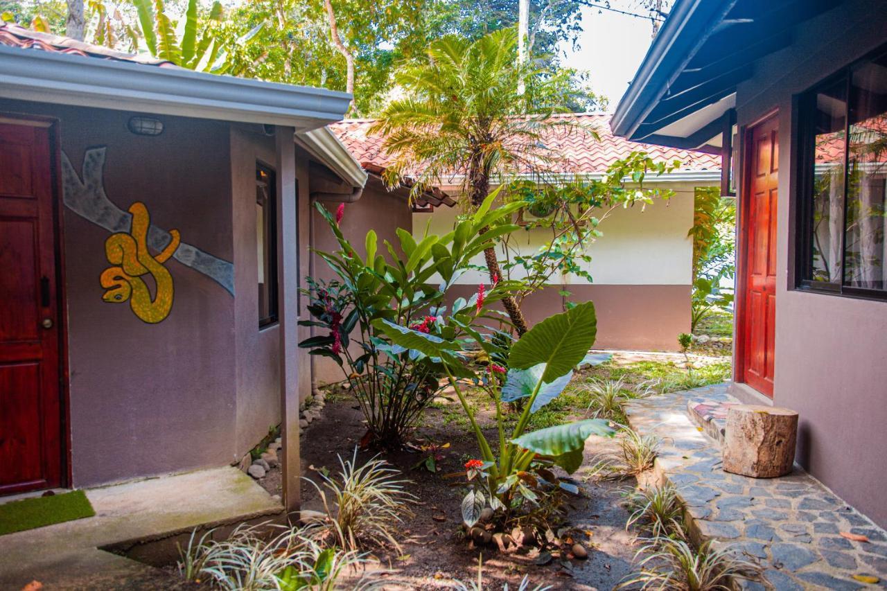 Bambutel Cocles Otel Puerto Viejo de Talamanca Dış mekan fotoğraf