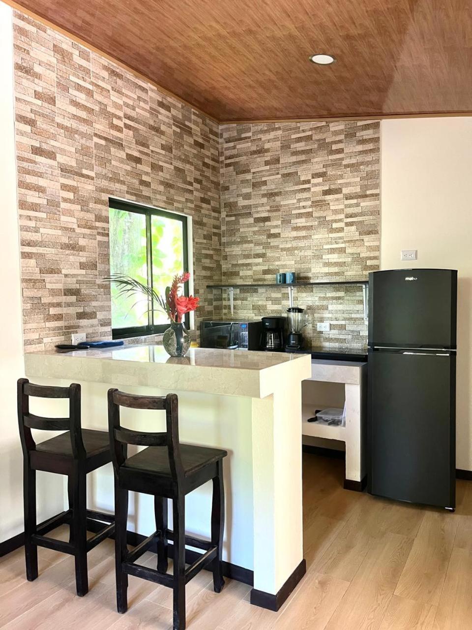 Bambutel Cocles Otel Puerto Viejo de Talamanca Dış mekan fotoğraf